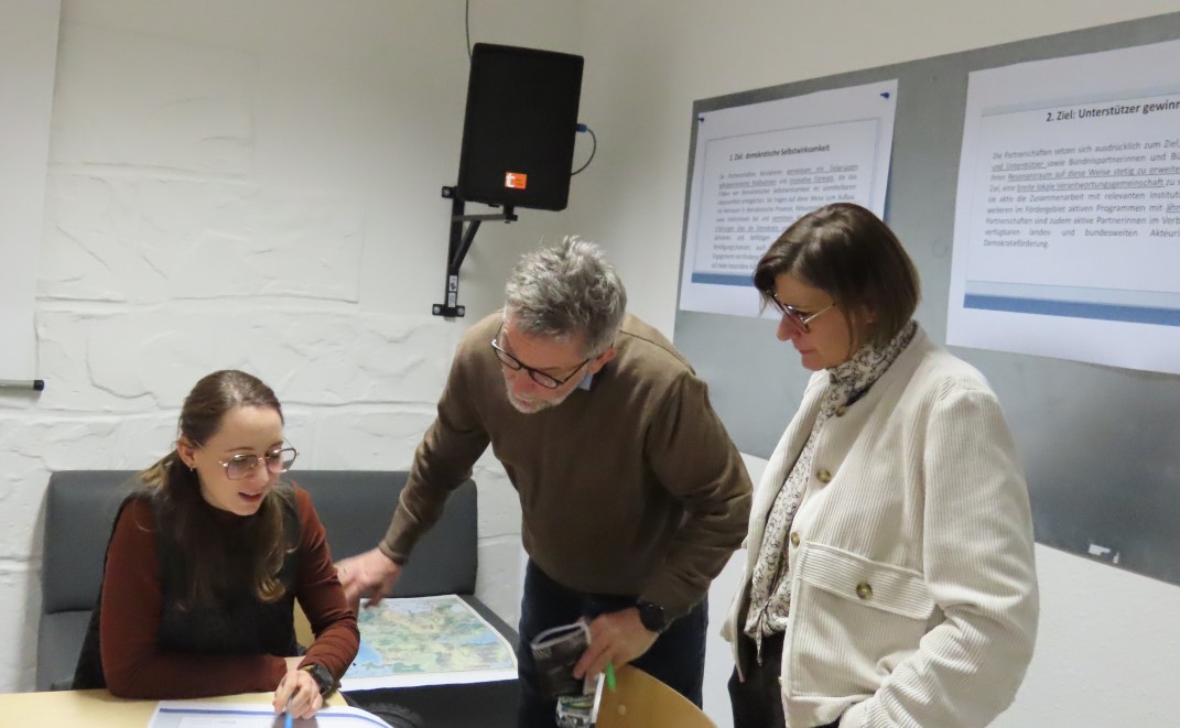 /upload/meine_bilder/Aktuelles und Projekte/Bündnissitzung 02_26.jpg